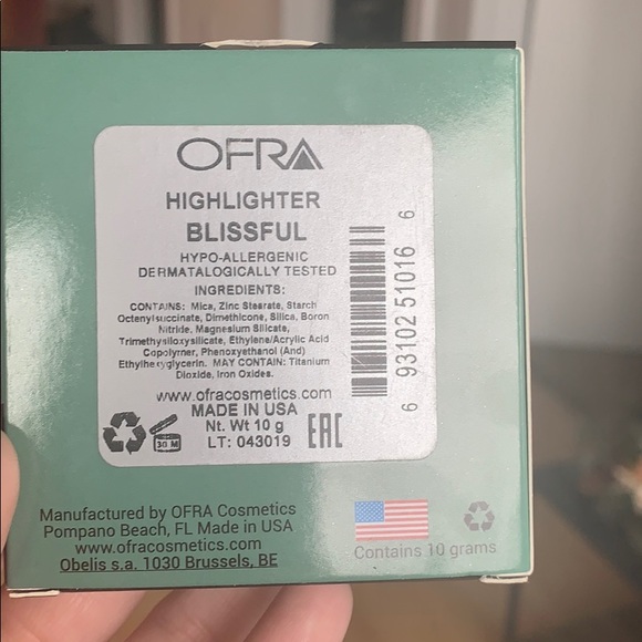 OFRA highlighter in Blissful - Picture 4 of 4